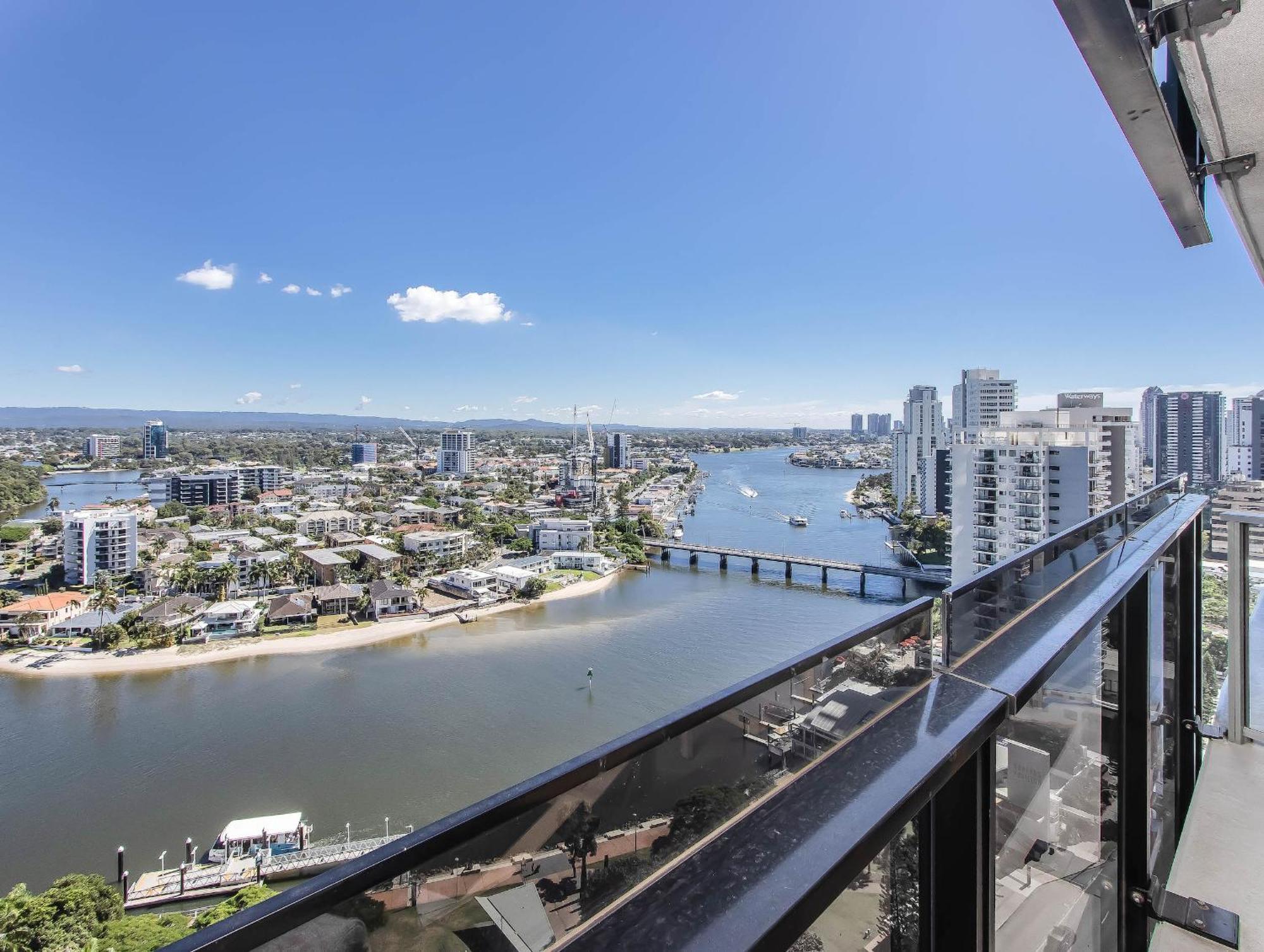 Appartamento Circle on Cavill - Coastal Letting Gold Coast Esterno foto